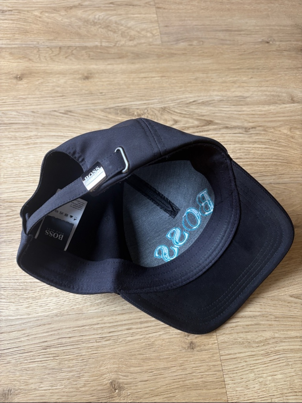 Hugo Boss Adjustable Cap (Authentic) - Picture 4 of 5